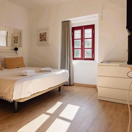 Casa Com Graca - Fully Equiped Studio In The Historical Center リスボン エクステリア 写真